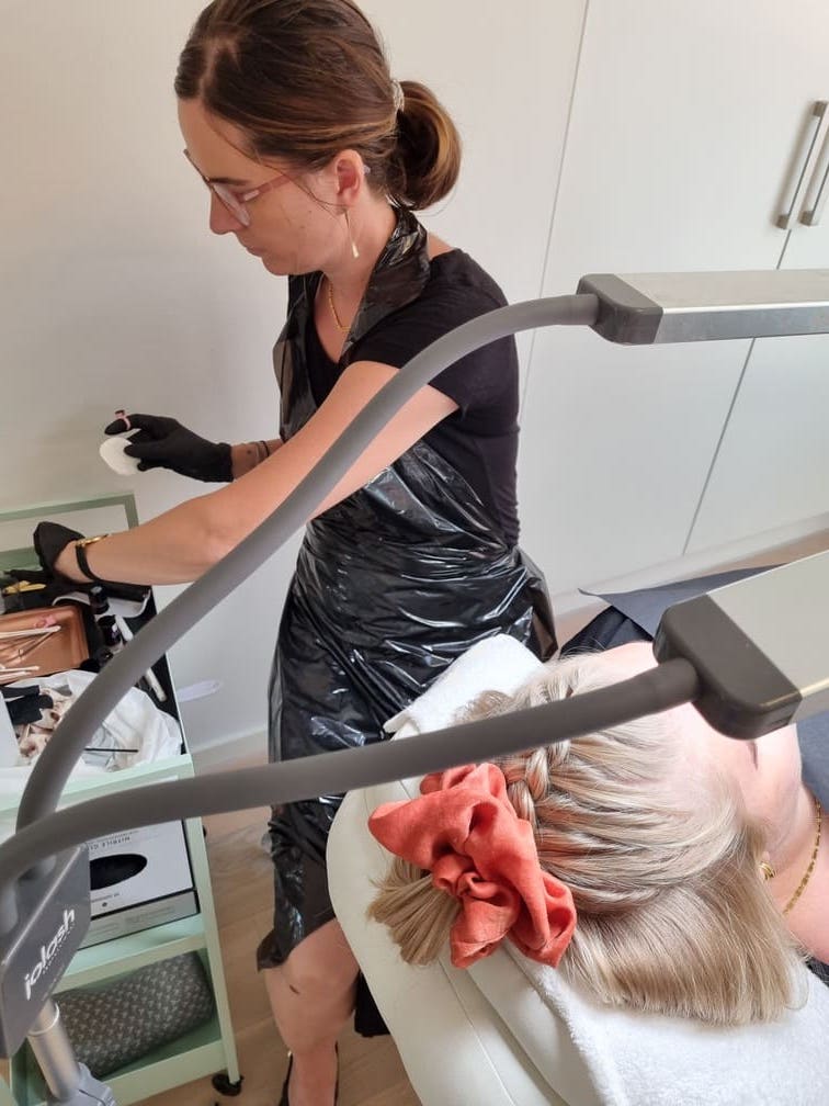 permanent makeup-skive