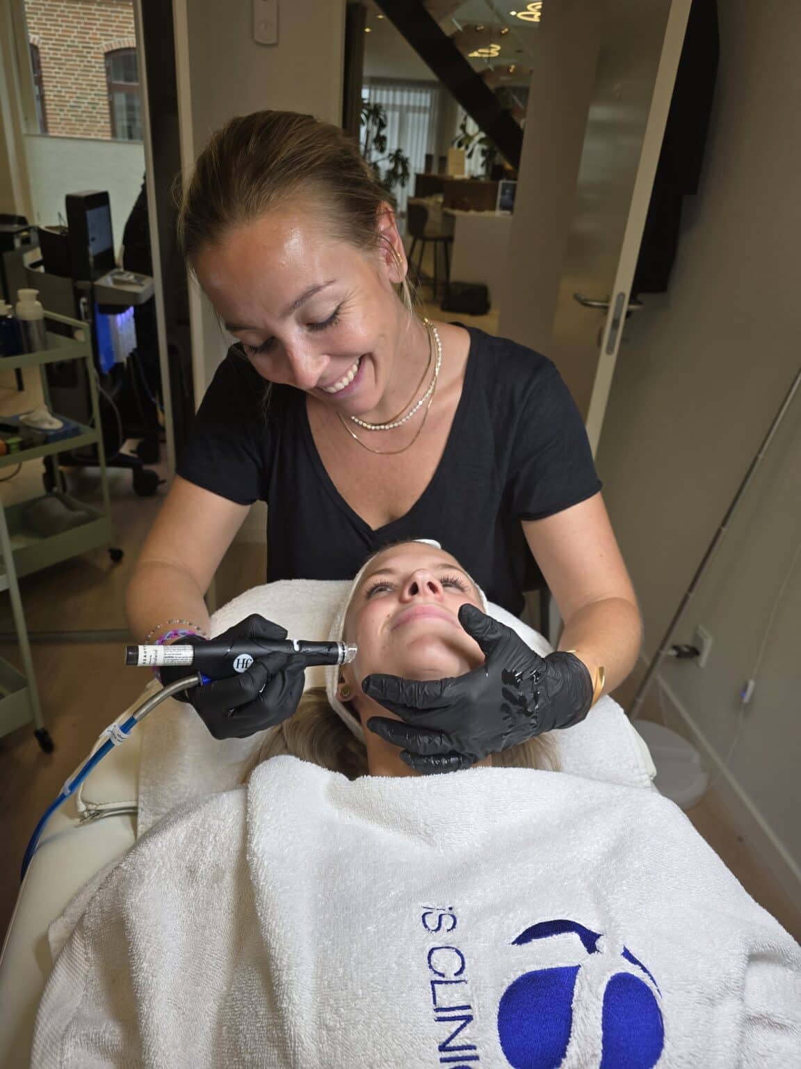 Hydra facial hos Maja V i Skive